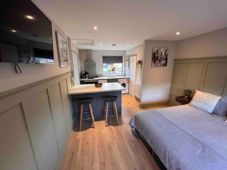 Seaview 1 Bed Open Condo - Free Parking Hove Esterno foto